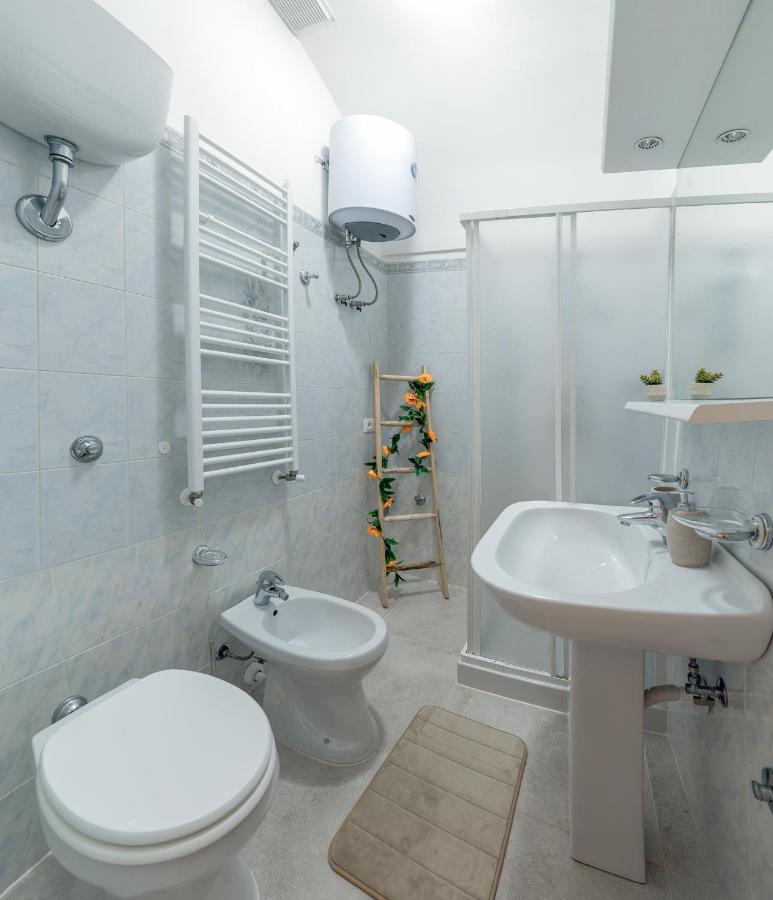 Suite La Perla Ceglie Messapica Exterior photo